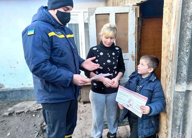 В Одесской области из-а морозов спасатели усилили разъяснительную работу среди населения