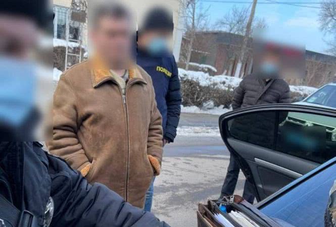 В Одесской области поселковый голова требовал взятку за установку МАФа (фото)