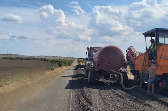 САД показала видеоотчет по отремонтированному участку дороги Болград-Кубей-Арциз. Работы планируют продолжить