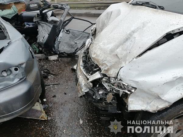 В Одессе столкнулись два автомобиля, есть жертвы