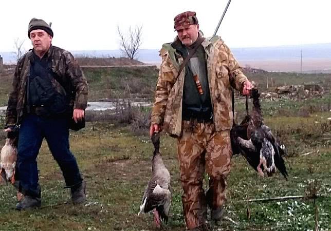 В Одесской области браконьеры отстреливают редких птиц (фото)