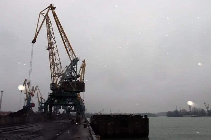 Погода вновь ограничила работу портов региона