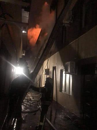 Спасатели ликвидировали пожар в частном отеле в Одессе. Число жертв возросло, - ГСЧС 02