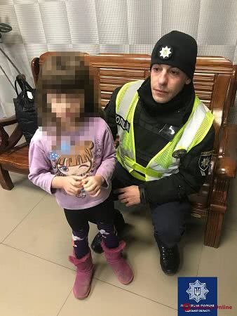 В Одессе четырехлетняя девочка убежала из интерната и искала маму