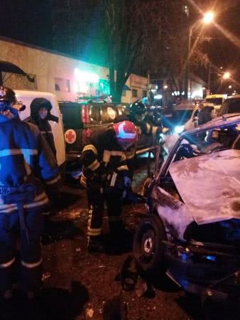 Смертельное ДТП на Молдаванке: стали известны подробности (ФОТО, ВИДЕО)