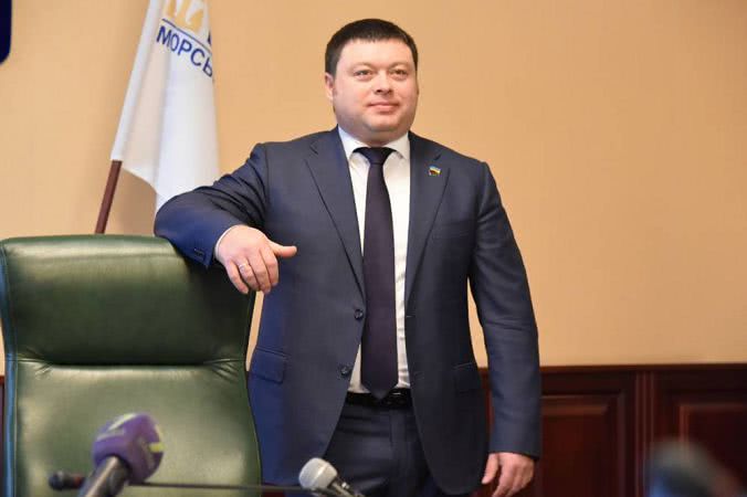 Порт Южный безосновательно потратил 900 тысяч гривен на советников и пиарщиков