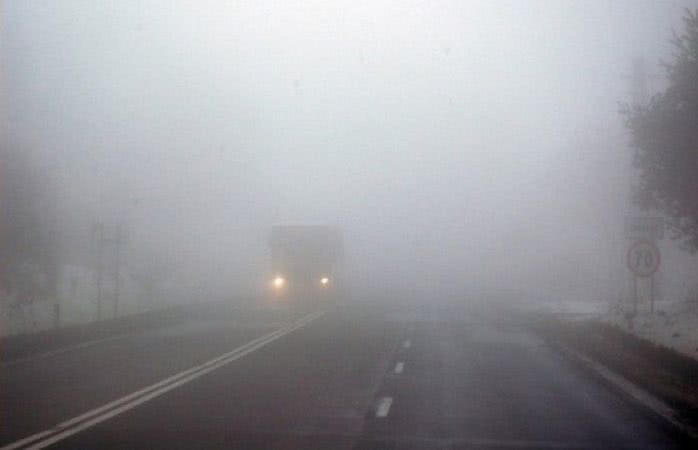 Одесскую область накрыл густой туман: видимость на дорогах составляет 200-500 метров