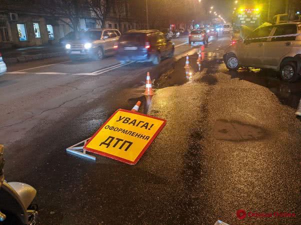 В Одессе на Молдаванке произошло ДТП с пострадавшей