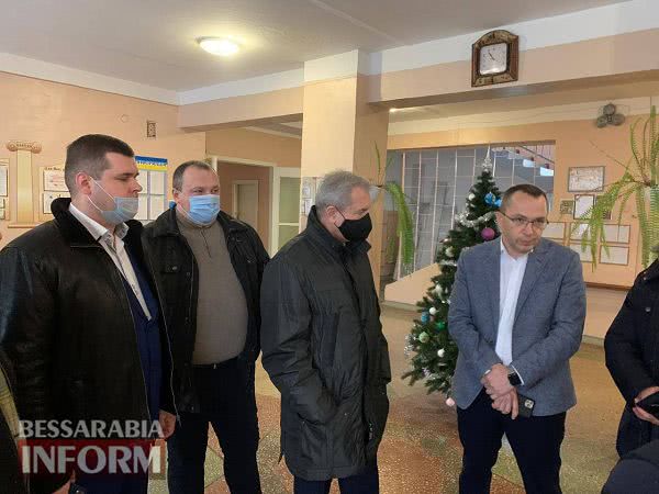 Гриневецкий проинспектировал ход "большого строительства" в школе села Килийской ОТГ
