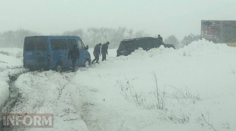 Следующая остановка — Татарбунары: снежные пленники автодороги М-15 двое суток не могут попасть домой
