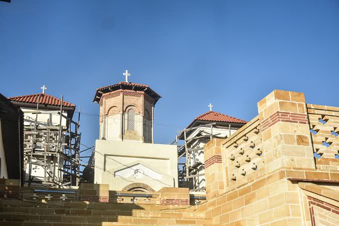 В Арцизе восемь лет строят уменьшенную копию знаменитой базилики в болгарской Плиске. Как церковь выглядит сегодня