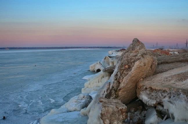 Красота застывшей природы: Пейзажи замерзшего Хаджибейского лимана