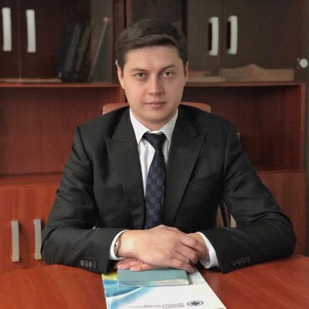 НАБУ проводит обыски в Одесском горсовете и в порту Южный