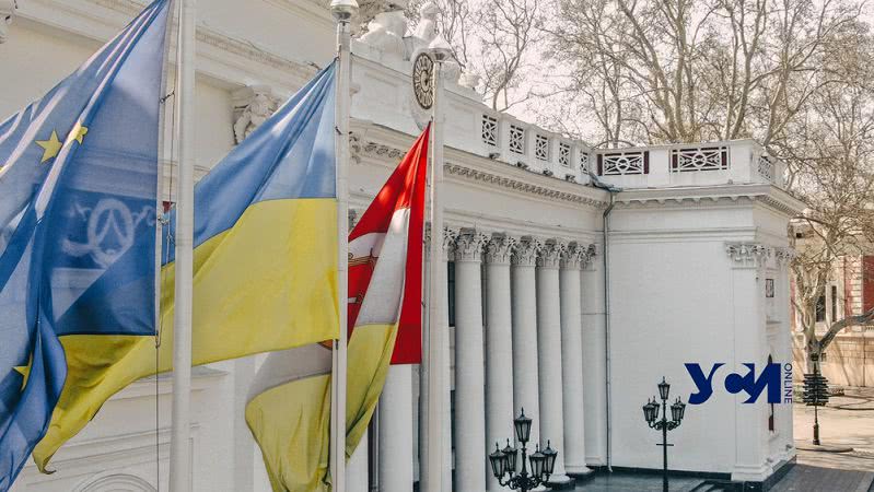 Для чиновников мэрии организуют семинары по украинскому языку