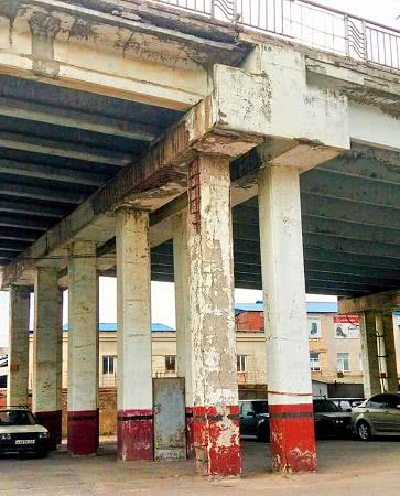 По Ивановскому мосту запретили ездить грузовикам до конца года