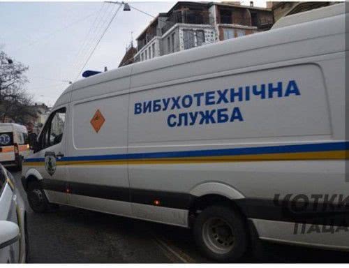 Для борьбы с телефонными террористами школы собираются оснастить видеонаблюдением