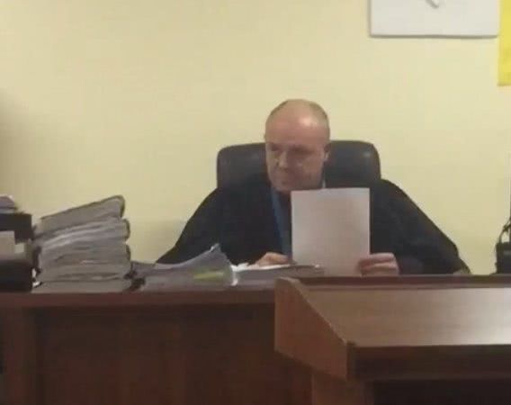 Овидиопольский районный суд арестовал юриста из Затоки Юрий Чередниченко