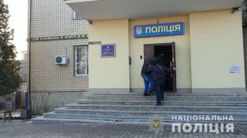 Житель Одесской области зарезал гостя, пока тот спал (фото, видео)
