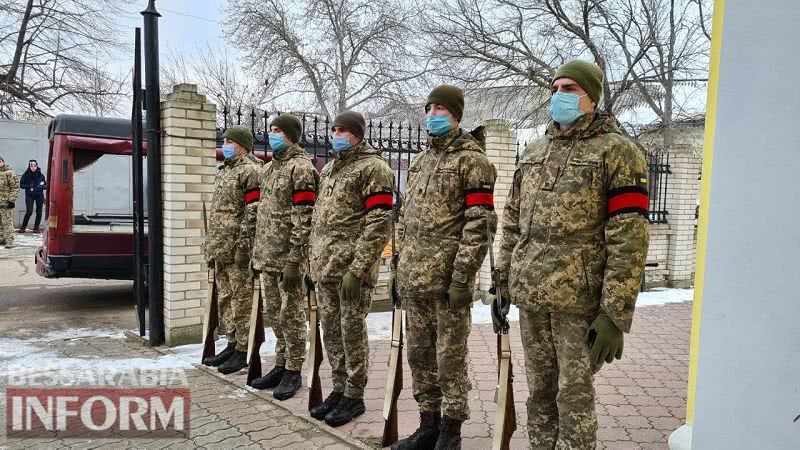 В Килии простились с погибшим на Востоке Украины защитником Владиславом Лященко