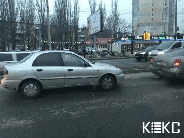 Пробки из-за аварий на Таирова (фото)