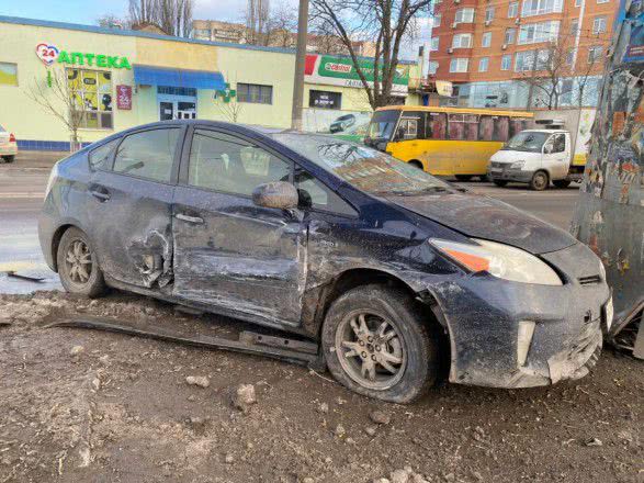 Відкинуло на пішохідний перехід: в результаті ДТП в Одесі госпіталізували двох дітей