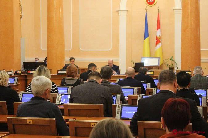 Одесский исполком пересмотрел размер компенсации льготникам за парковку авто
