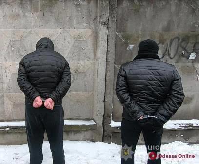 В Одессе злоумышленники обокрали автомобиль