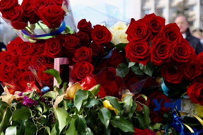 Одесская мэрия потратит еще 30 тысяч на цветы