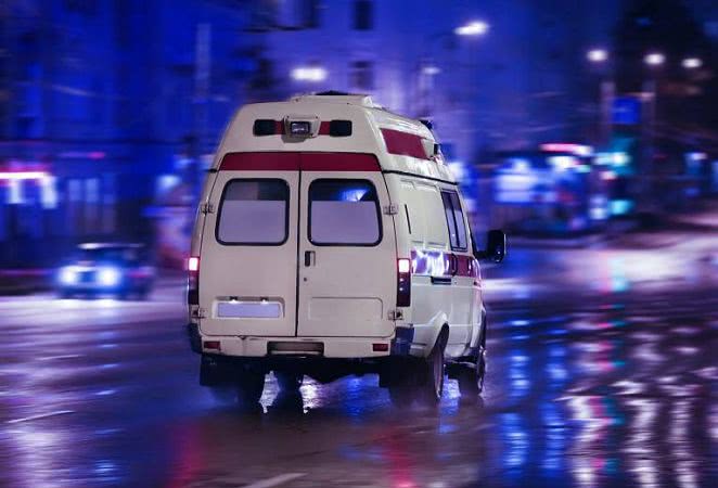 В Одесі сталася ДТП, в ході якої іномарка врізалася в тролейбус з пасажирами (Фото)