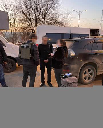 СБУ задержала курьера с 4 килограммами амфетамина на пути из Киева в Одессу