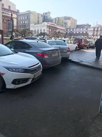 Одесские автомобилисты полностью забыли о пешеходах (фото)