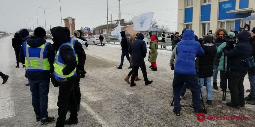 Моряки снова перекрыли трассу Одесса — Киев (фото, видео)