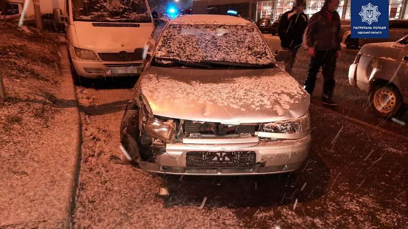 Из-за пьяного водителя на Сахарова произошло ДТП с 4 машинами (фото)