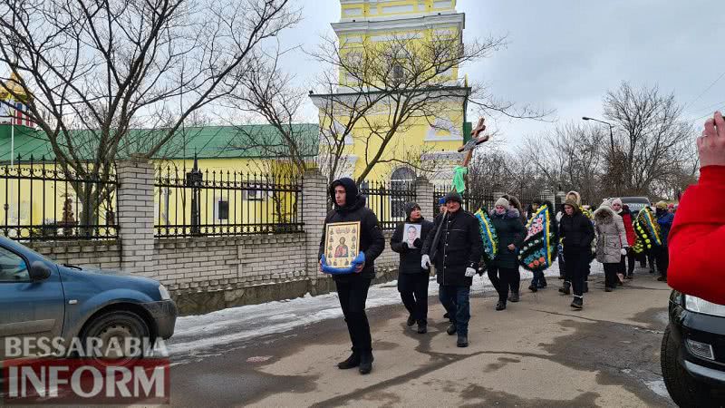В Килии простились с погибшим на Востоке Украины защитником Владиславом Лященко