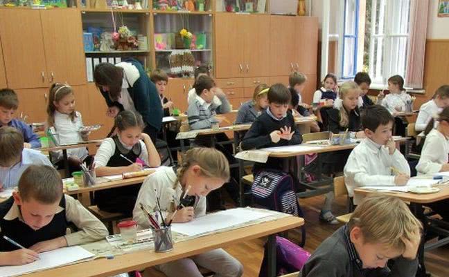 Одесситы не согласны с реформой средней школы