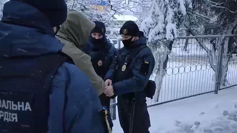 В Черноморске полицейские проводят мероприятия, противодействующие уличной преступности