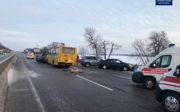 На Одесщине столкнулись четыре автомобиля