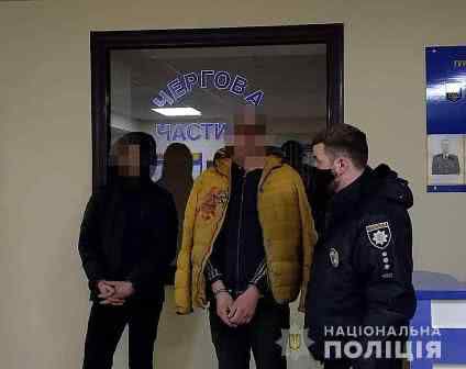 Не хватало денег: в Одесской области мужчина похитил ящик для пожертвований