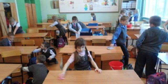 Новый регламент: одесских школьников не будут привлекать к уборке в классах