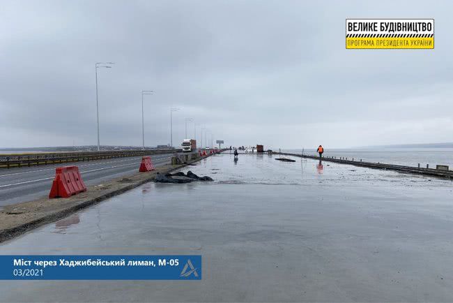 Все 6 полос на мосту через Хаджибейский лиман откроют до мая, — «Укравтодор». ФОТОрепортаж