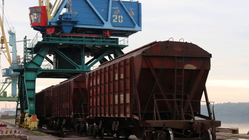 Грузооборот в Измаильском порту по итогам января-февраля снизился более чем на 12%