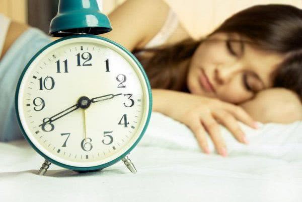 Одесситам: Плюсы и минусы отмены перехода на летнее время