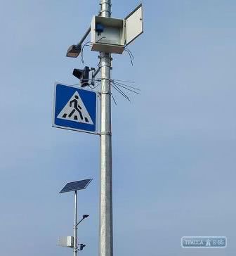 На трассе в Одесской области неизвестные разграбили систему видеонаблюдения