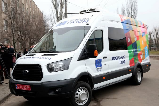 Одесский ЦНАП планирует приобрести автомобили для предоставления выездных услуг
