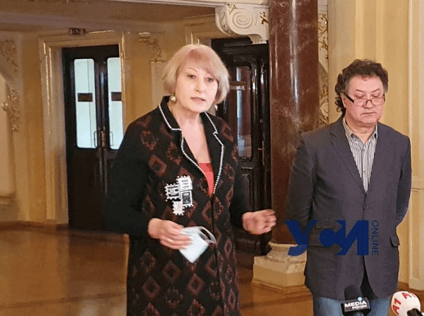 Колектив Одеського оперного театру висловив недовіру режисеру Лавренчуку