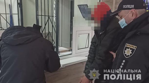 Положил тело в мешок и отволок: в убийстве одесситки подозревают ее сына (ВИДЕО)