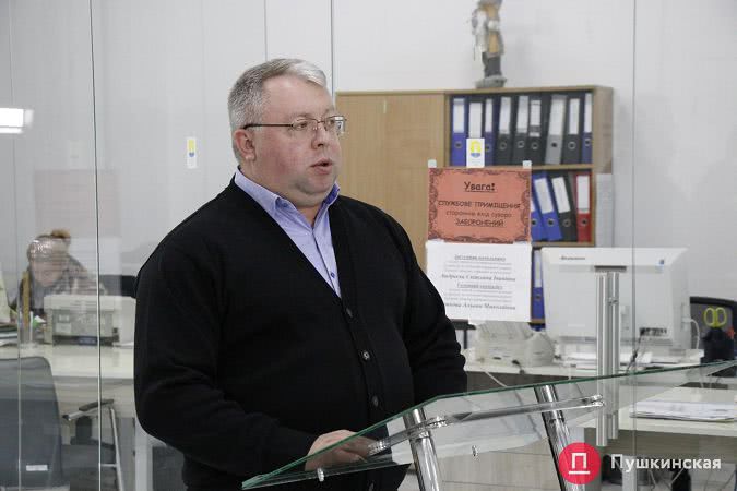 Все из-за коронавируса: в Одесской области школы переходят на дистанционку, вузы и детсады — под вопросом
