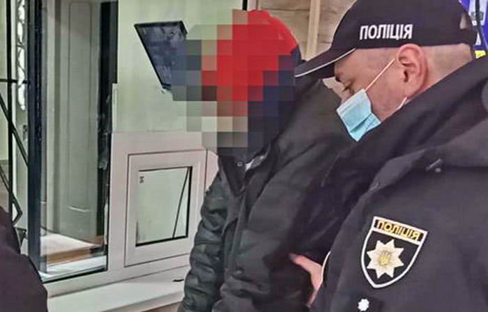 Одессит убил свою мать топором