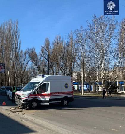 На Посёлке Котовского произошла авария с участием скорой помощи