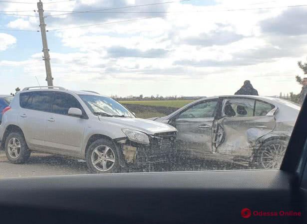 В Черноморске произошло ДТП с участием трех автомобилей